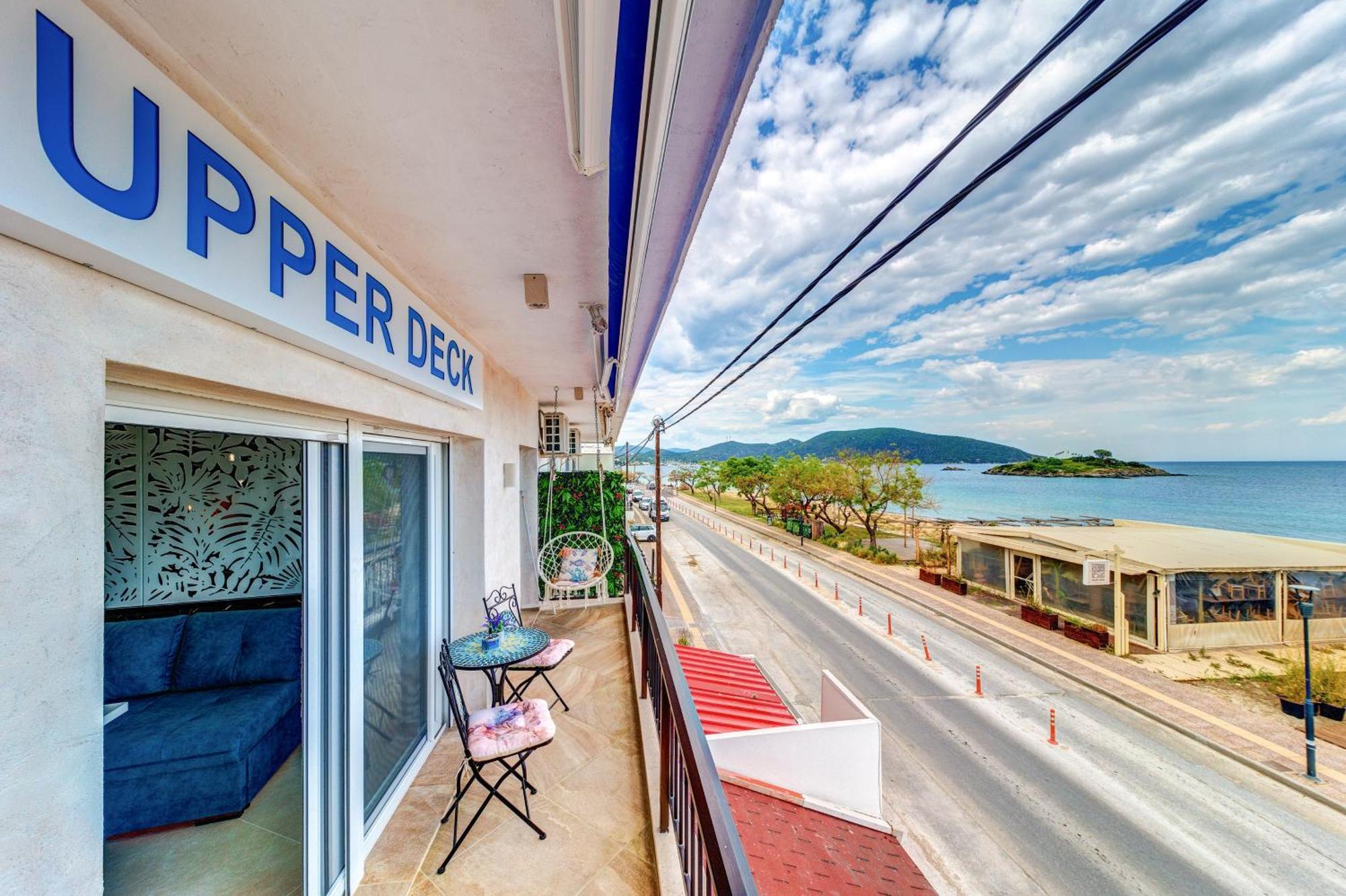 Ferienwohnung Upper Deck Apt. Néa Péramos Exterior foto